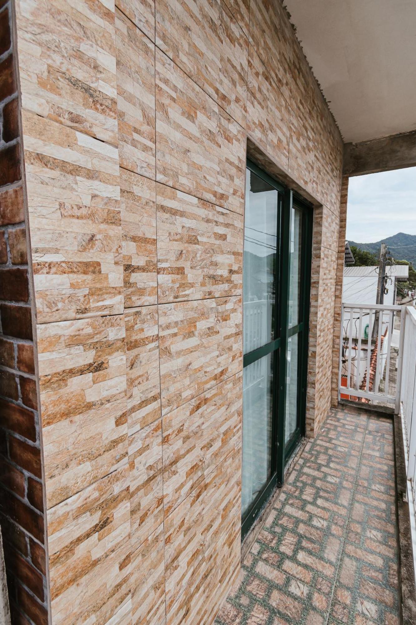 Otimo Sobrado Prox Da Praia Grande Com Ar Condicionado ウバトゥバ エクステリア 写真